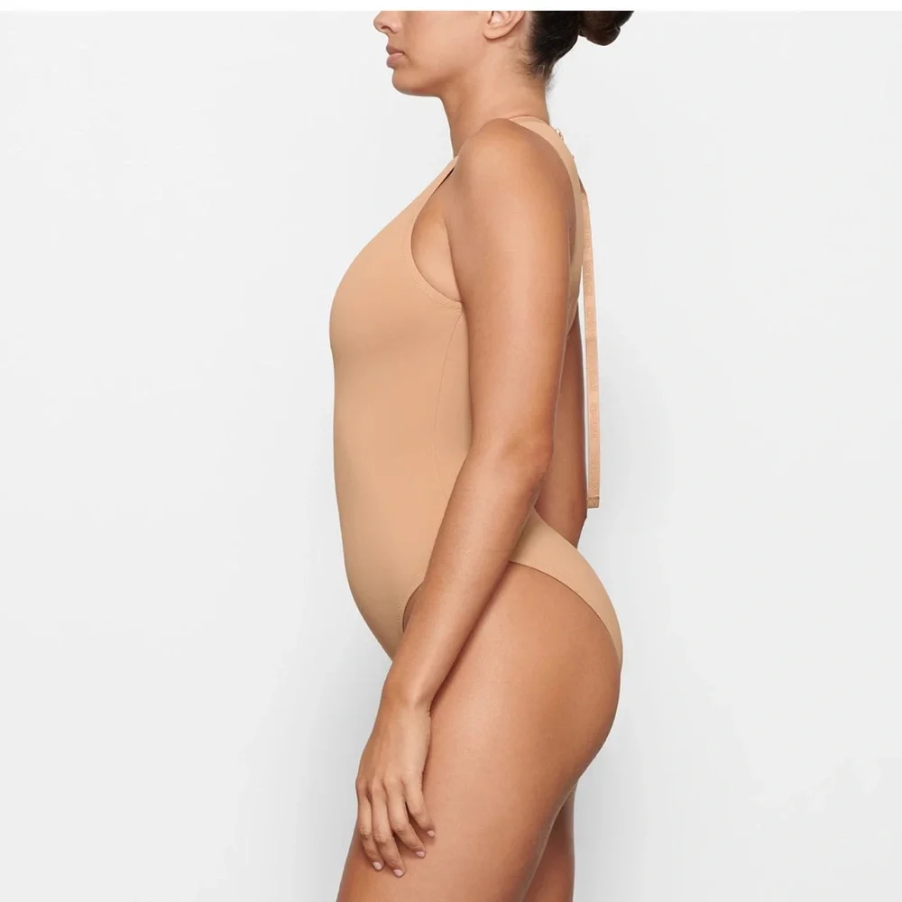 Skims Swim Sleeveless One Piece Ochre M